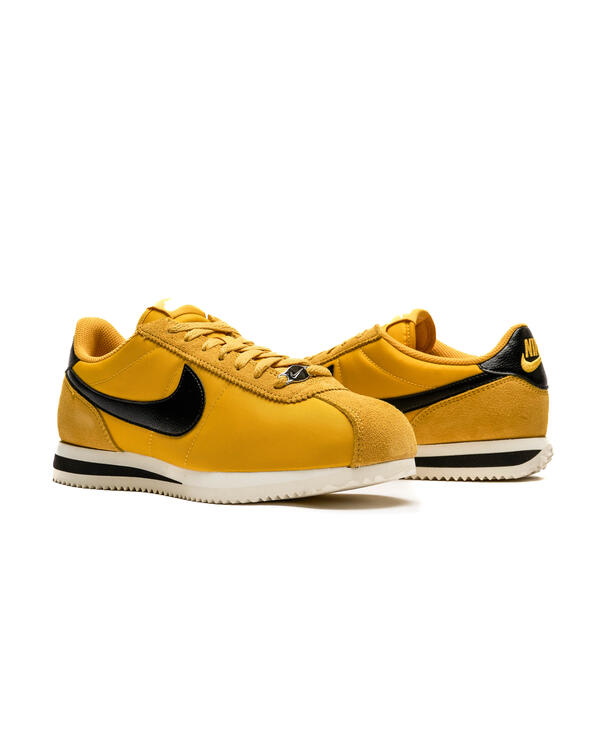 Nike cortez hot sale yellow black